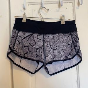 Lululemon shorts, Size 4